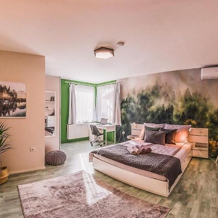 Riverside Apartman**** Miskolc Dış mekan fotoğraf
