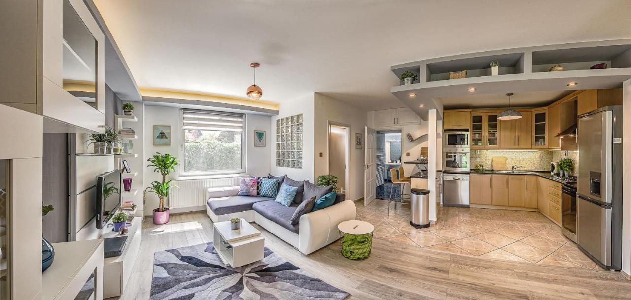 Riverside Apartman**** Miskolc Dış mekan fotoğraf