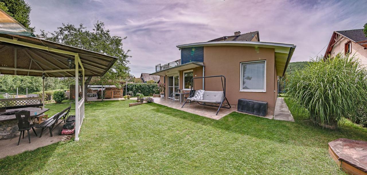 Riverside Apartman**** Miskolc Dış mekan fotoğraf