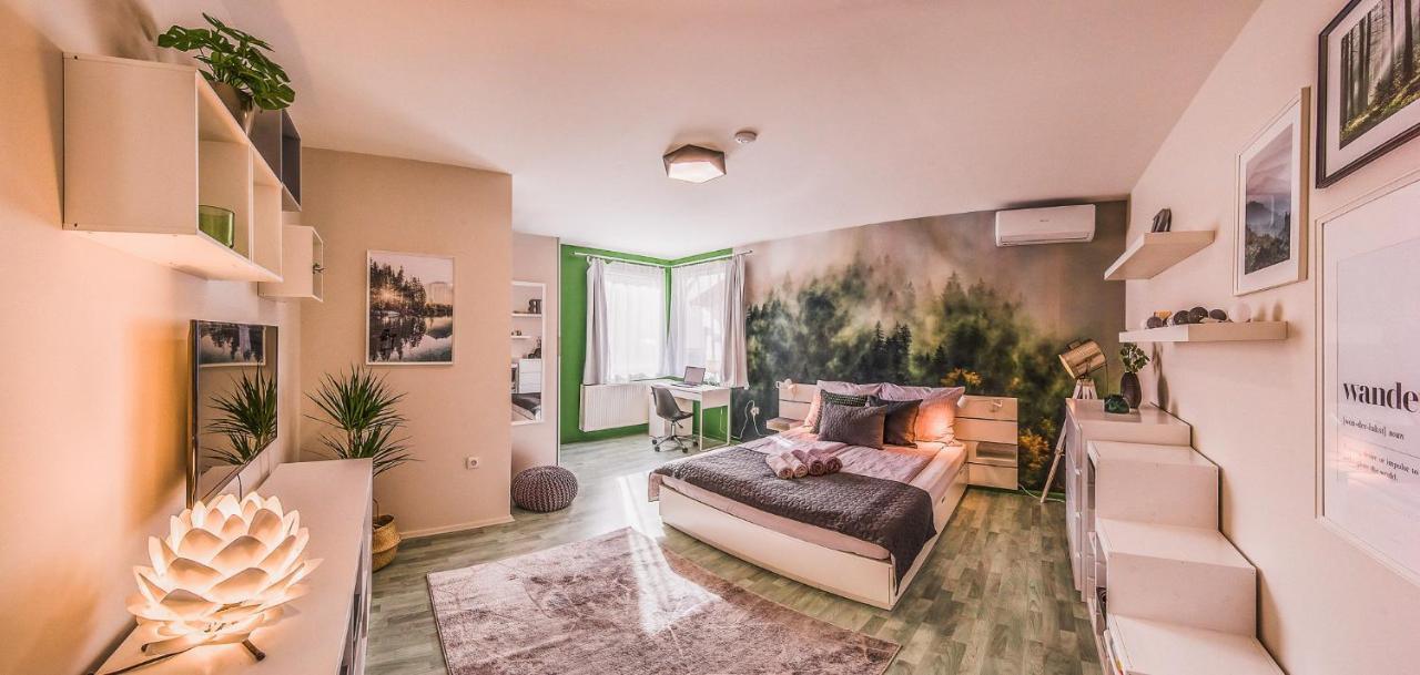 Riverside Apartman**** Miskolc Dış mekan fotoğraf